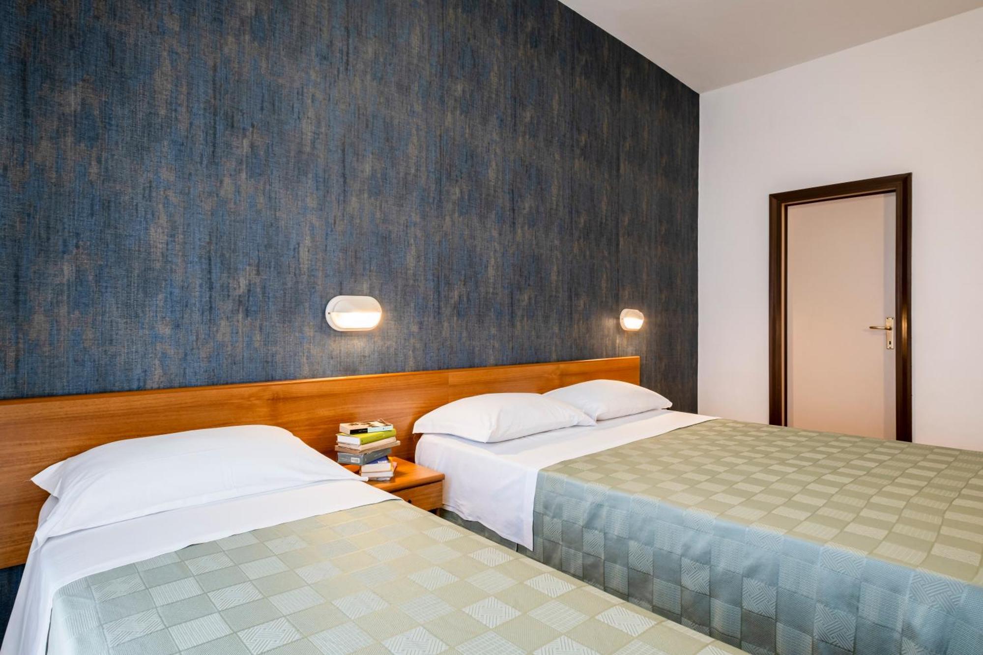 Hotel Atlas Rimini Exterior foto