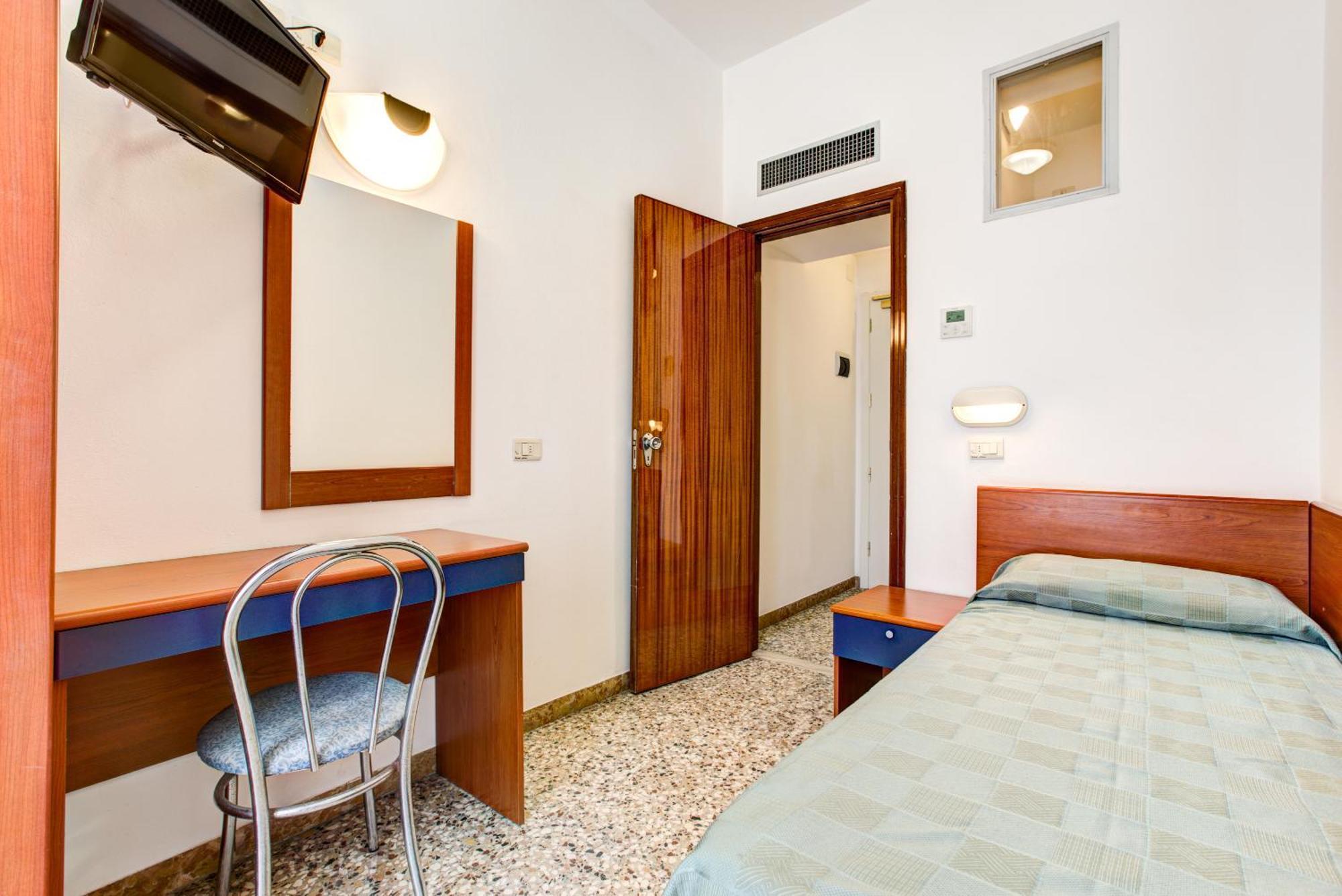 Hotel Atlas Rimini Exterior foto